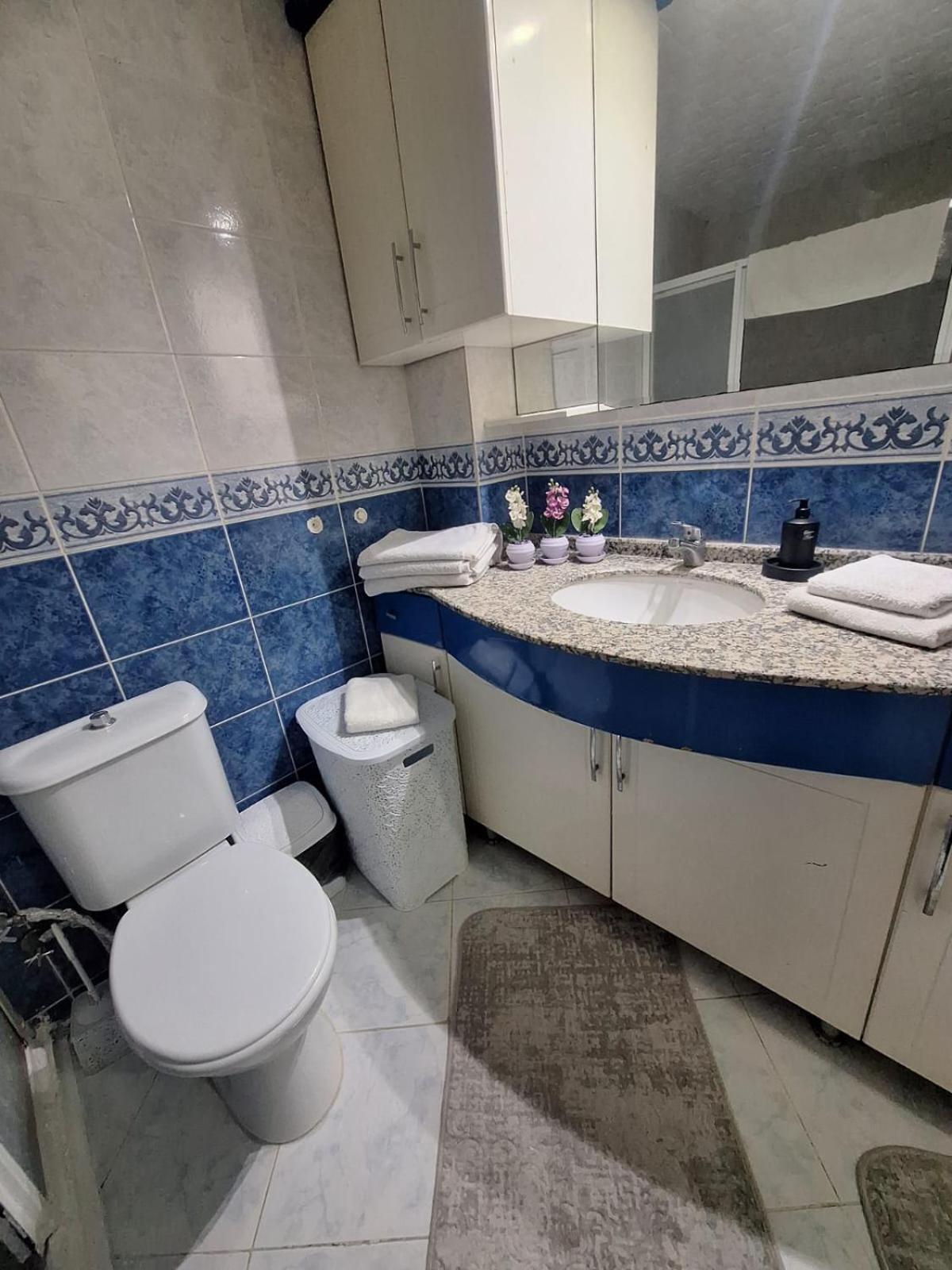 3Ege Ueniversitesine Ve Hastane Ye Cok Yakin Aile Icin Uygun Bornova Exterior foto